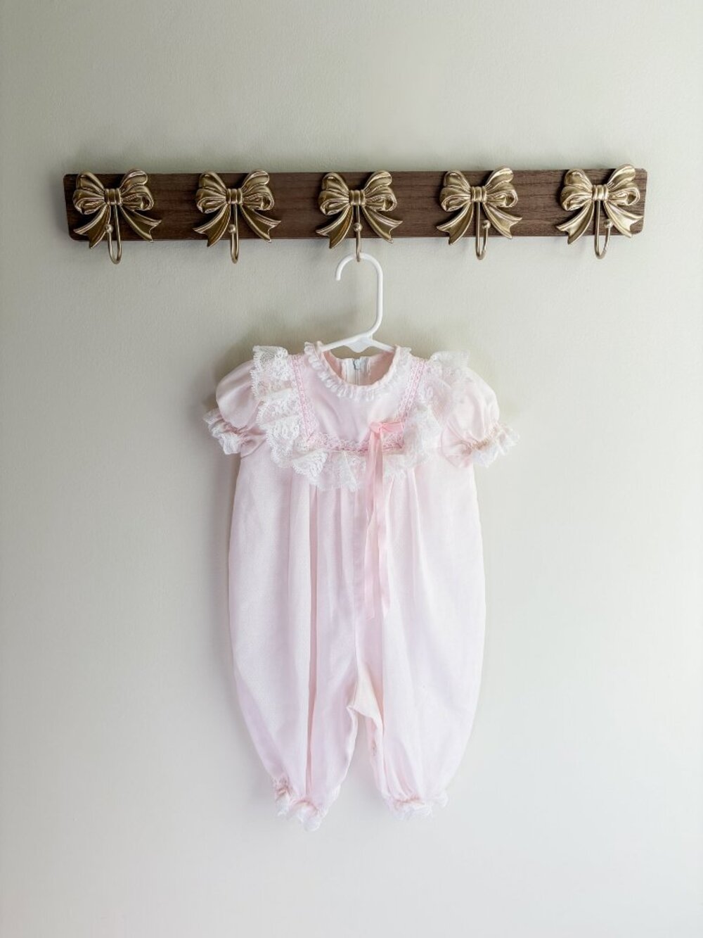 Bryan girls size 3-6 months vintage romper